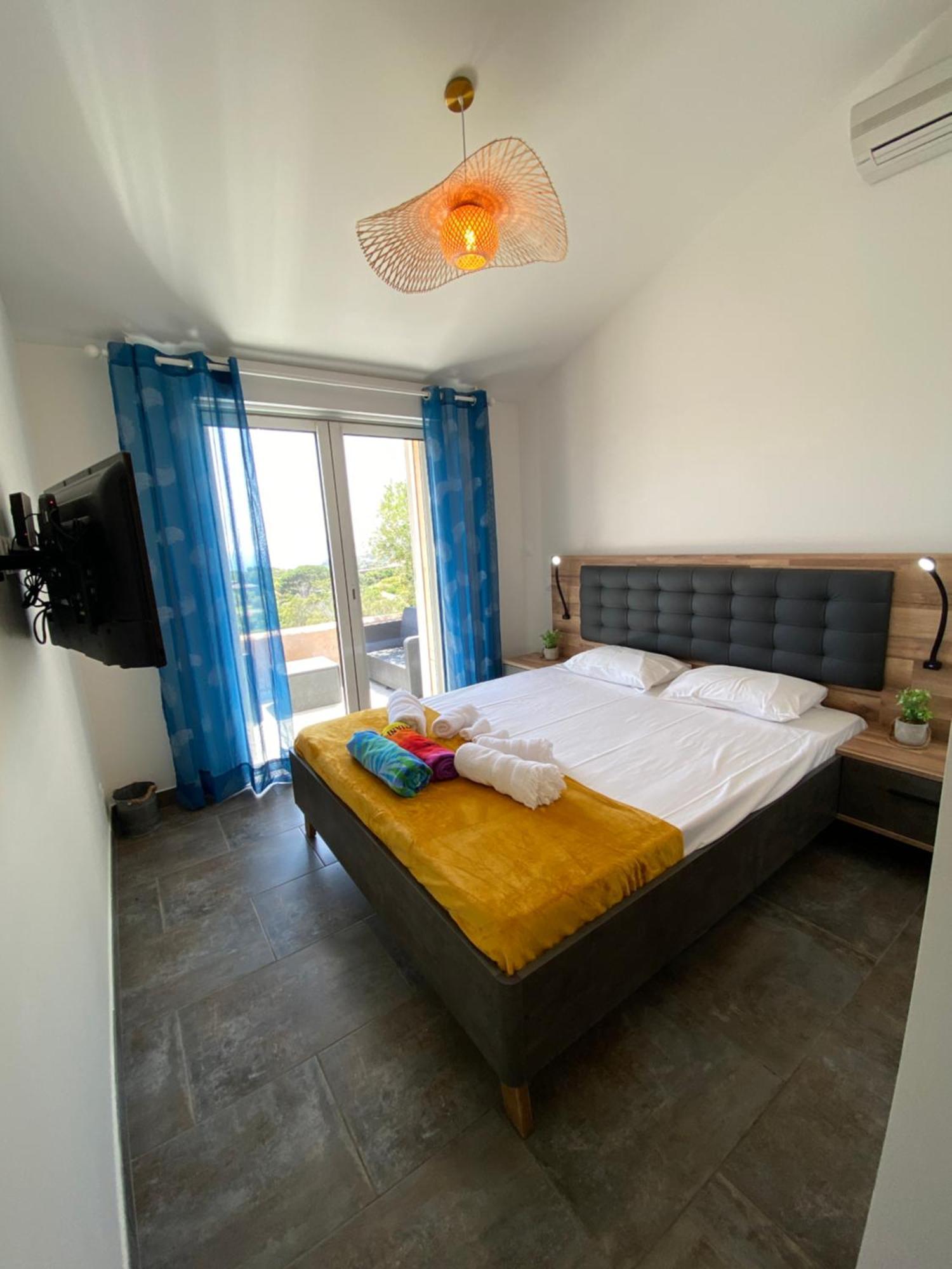 Villa Casa Totti Vue Mer Avec Piscine ปอร์โต-เวคคีโอ ภายนอก รูปภาพ